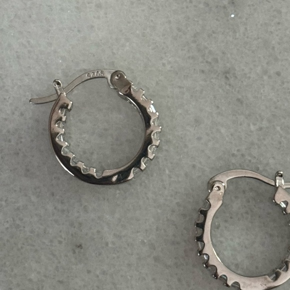 NEW STOCK Sterling Silver Wrap Around Princess Crystal Pave Hoop Earrings - Picture 6 of 6